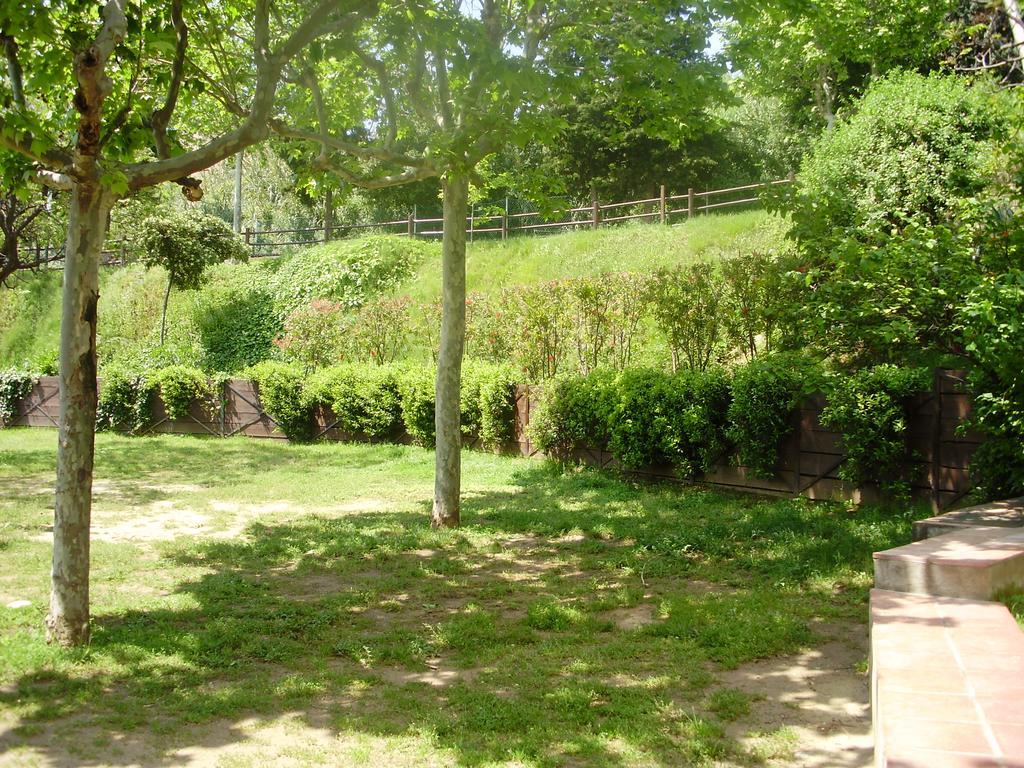 Camping Masnou Hotel Esterno foto